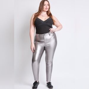 Plus Size Metallic High Rise Skinny
